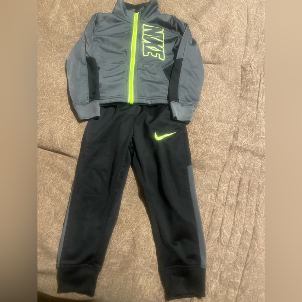 Nike Kids Gray and Black neon green Tracksuit 2t